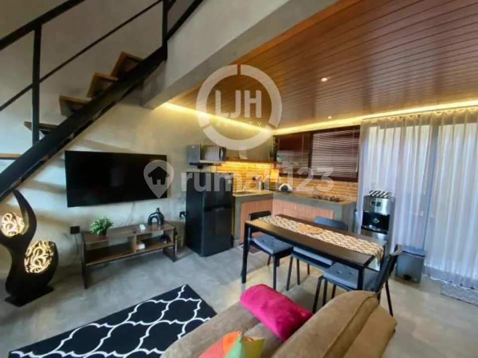 House For Lease! Industrial Style, Close To Matahari Terbit Beach & Mcdonald's Sanur, Comfortable Environment, Easy Access To The Main Road Of Renon - Image 2 of 4