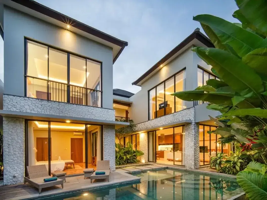 MODERN EXCLUSIVE 4 BEDROOM VILLA FOR SALE IN BATU BOLONG, CANGGU - Image 2 of 10