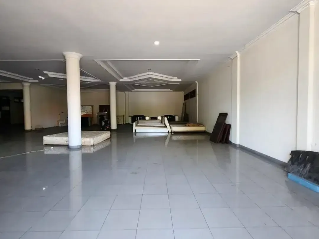 Gedung komersial strategis di kawasan Cokroaminoto, dijual/disewakan. - Image 8 of 8