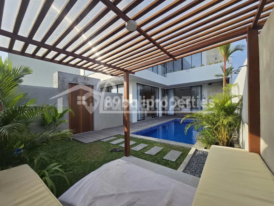 3 Bedr Villa With Rice Field View In Berawa Canggu - Bali - Image 2 of 4