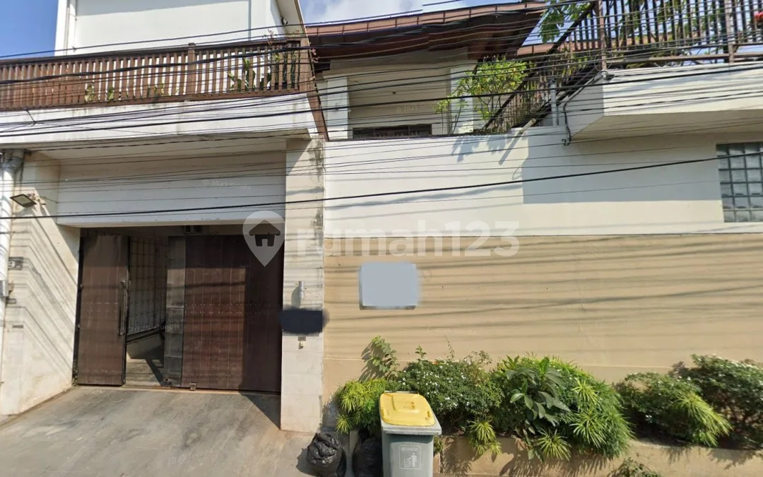 LUXURY VILLA FULL FURNISH, DAUH PURI KLOD, DENPASAR BARAT, DENPASAR, BALI - Image 1 of 4