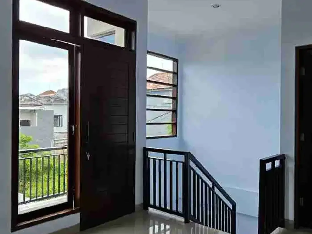 JUAL CEPAT RUMAH BARU 2LT Lokasi Perumahan Taman Jimbaran Dekat Kantor Imigrasi Area Strategis Hunian. - Image 2 of 10