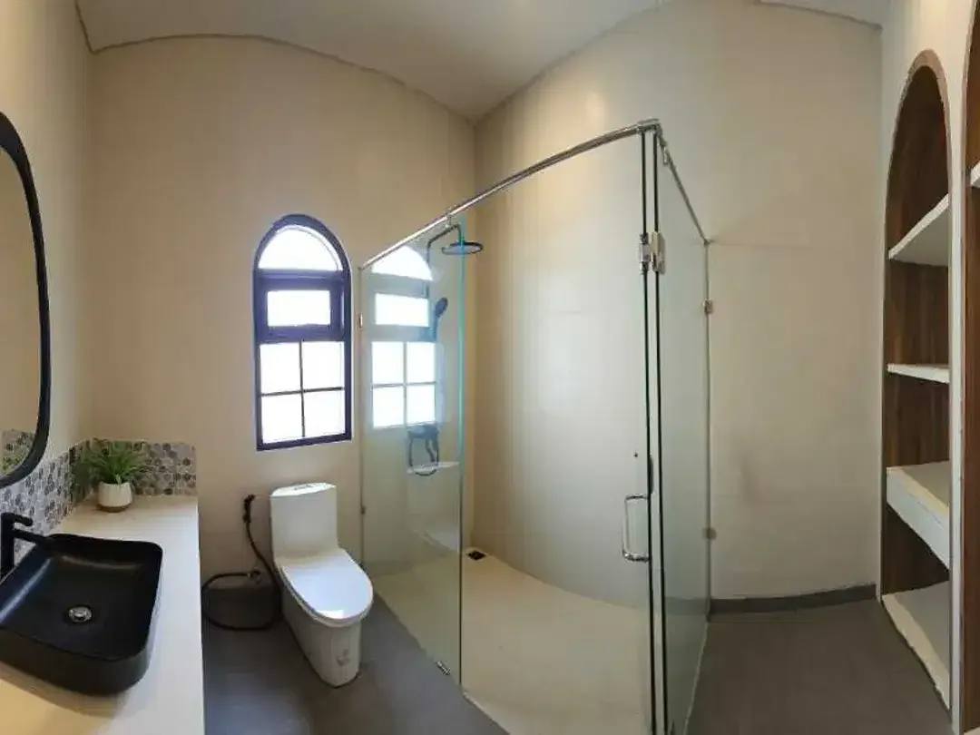 Brand new villa with tropical luxury style for sale in Pecatu, Bali - Image 6 of 9