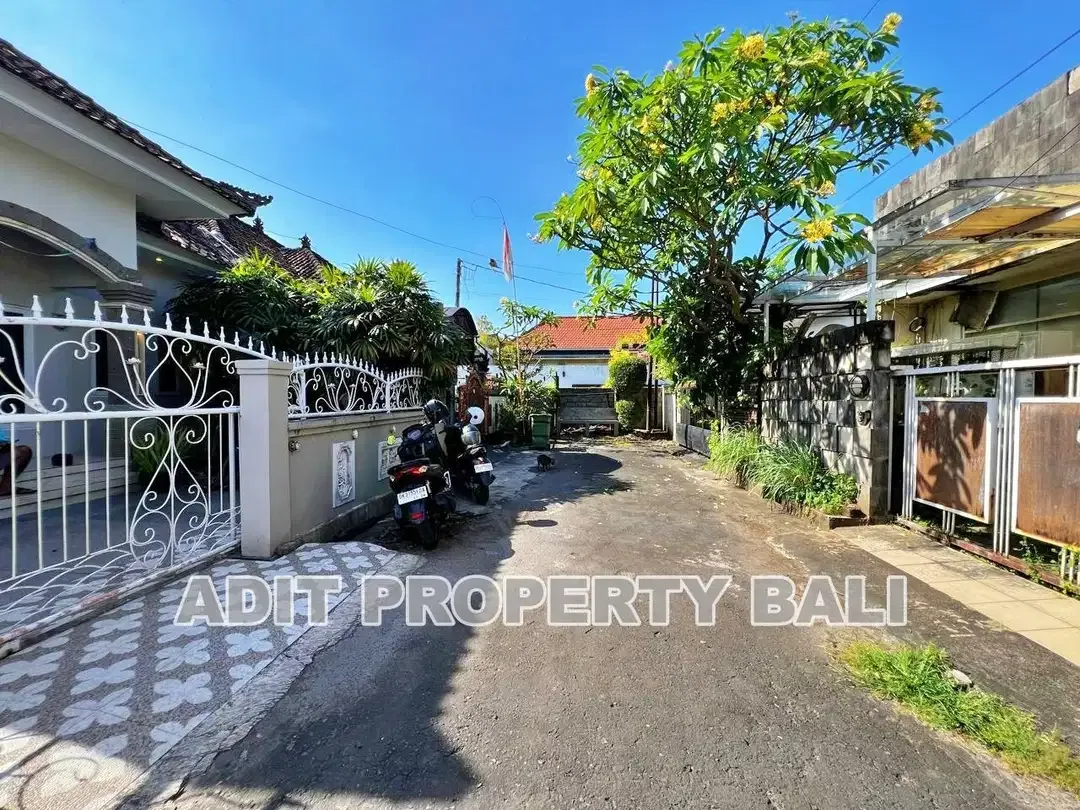 Rumah taman sari kerobokan bali - Image 2 of 10
