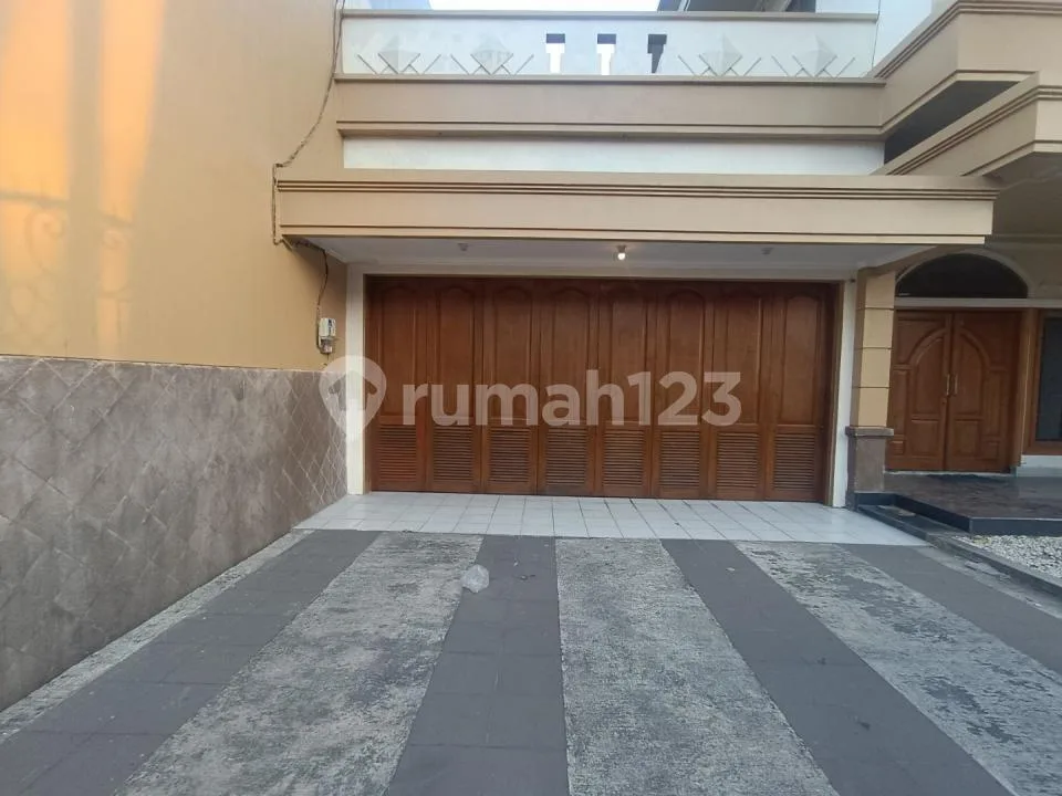 Rumah Super Luas Dekat Living World Mall Denpasar Bali - Image 2 of 4