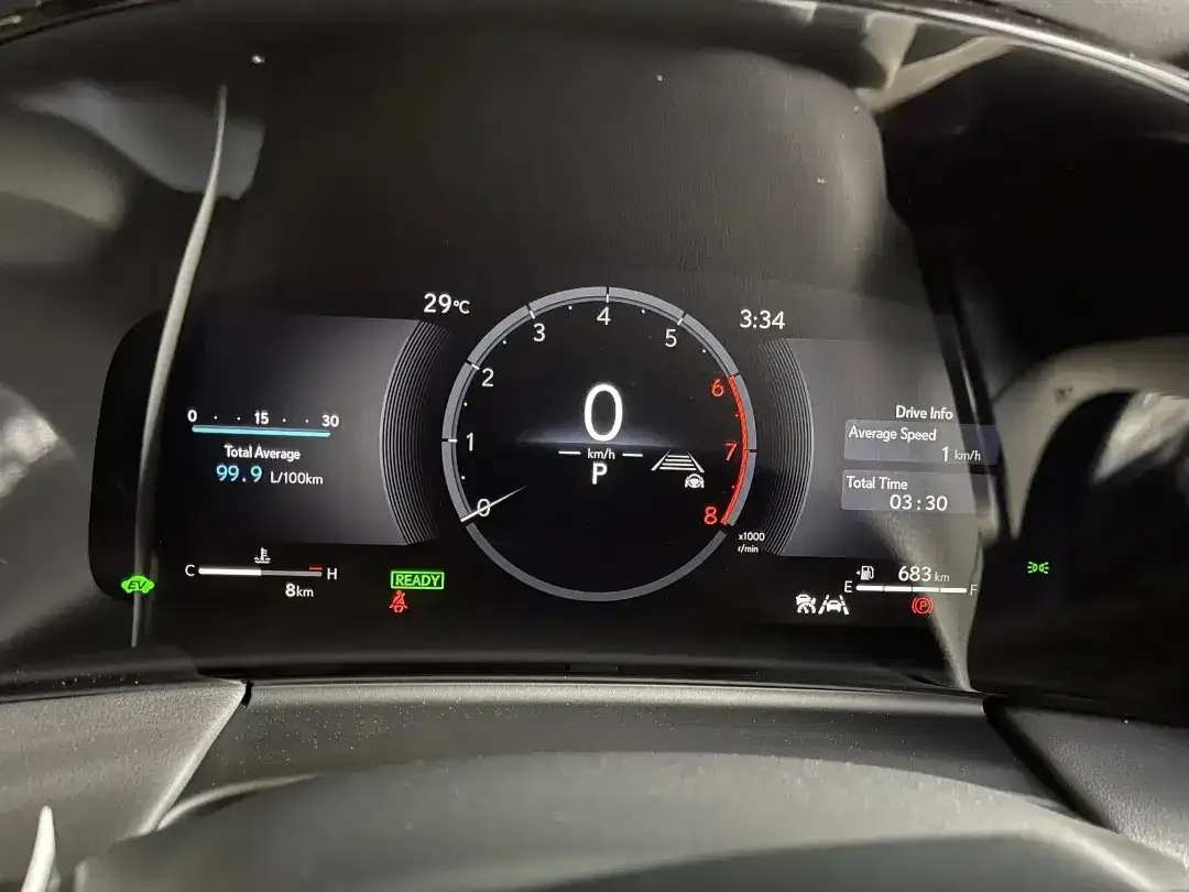 Brand New LEXUS LM 350 Hybrid 7 Seater 2024 Graphite Black , Asli Bali - Image 4 of 10