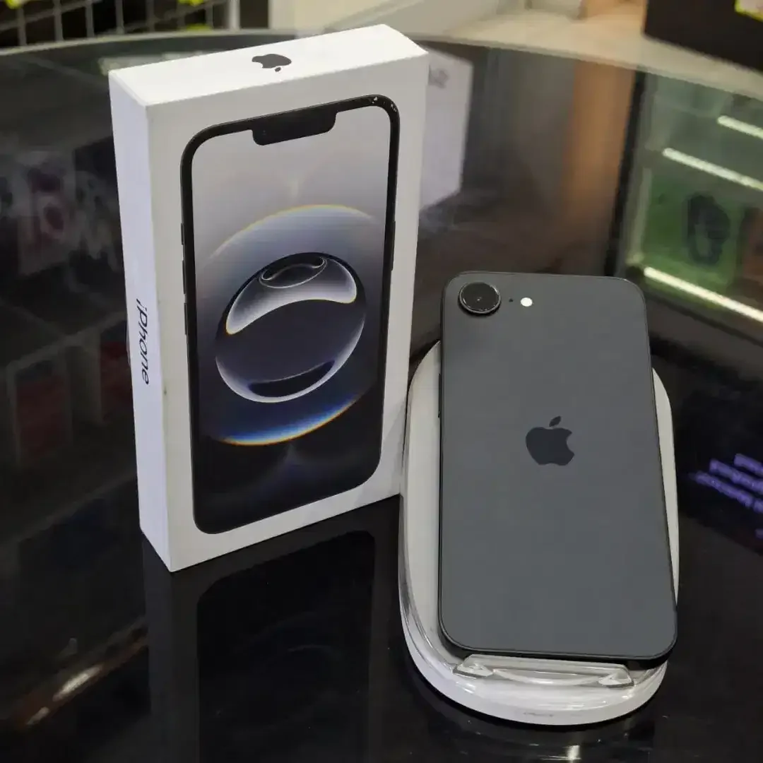 Second Like New iPhone 16e 128gb iBox EX Demo Bebas Nego Sepuasnya - Image 5 of 8