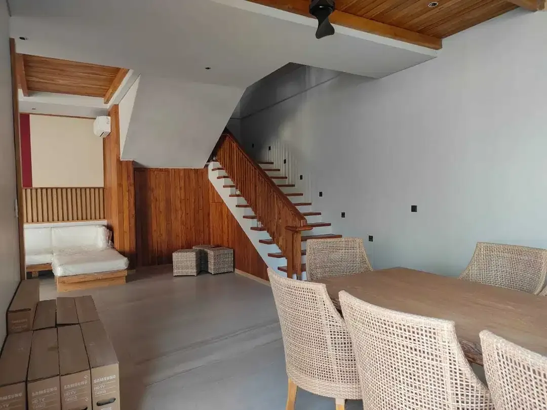 Dijual 4 Villa Daerah Canggu - Image 8 of 10