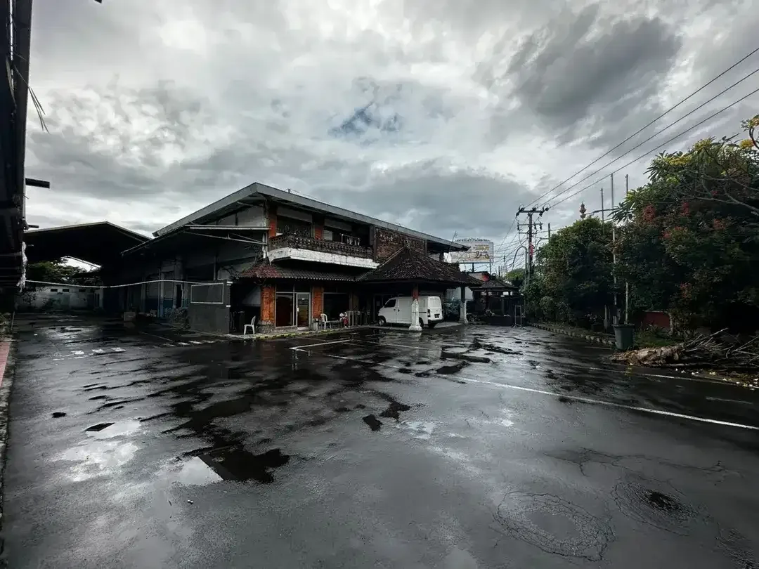 Disewakan Gudang + Kantor Luas di Jl. Gatot Subroto Bali - Image 3 of 8
