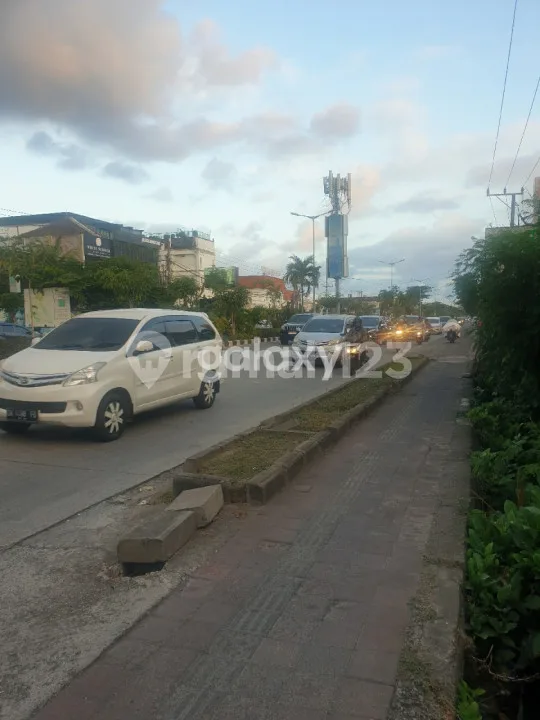 Tanah di Sunset Road Bali Dekat Bank Bni & Farah's Carpet - Image 3 of 3
