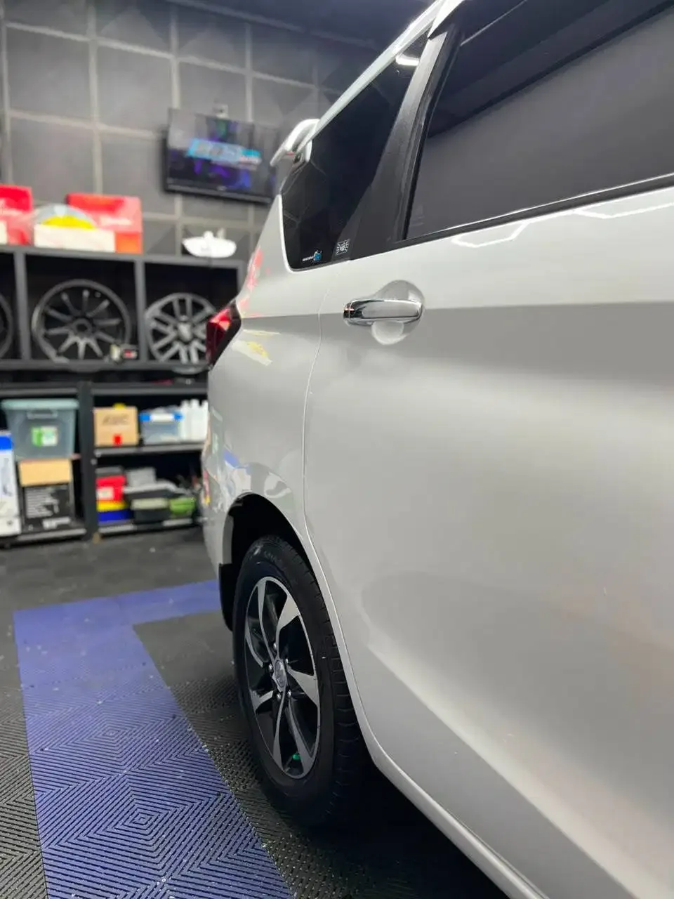 ERTIGA GX HYBRID 2022 PUTIH AT ASLI BALI - Image 8 of 10