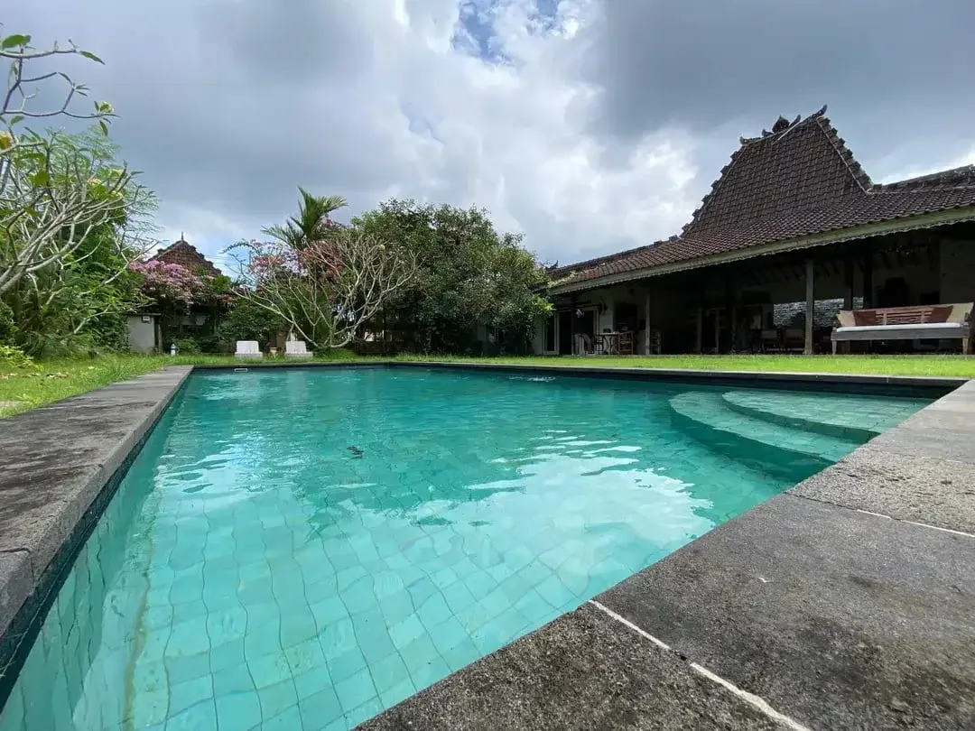 Villa Syle Joglo Dekat Sidewalk Mall Dan Kampus Unud Jimbaran - Image 1 of 10