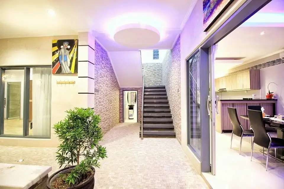 Rumah Vila Marquis Carabas,cantik di Badung, Bali - Image 2 of 10