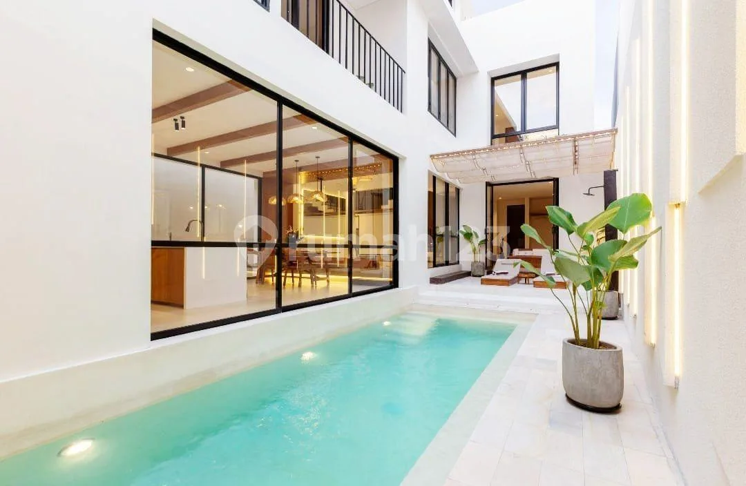 Turun Harga / Drop Price ... For Sale Modern Tropical Style Villa At Pererenan , Canggu .. Walking Distance To Supermarket ...6 Minutes To Woods Pererenan , St Ali Coffe , 8 Minutes To Rite Gym , 10 - Image 1 of 4