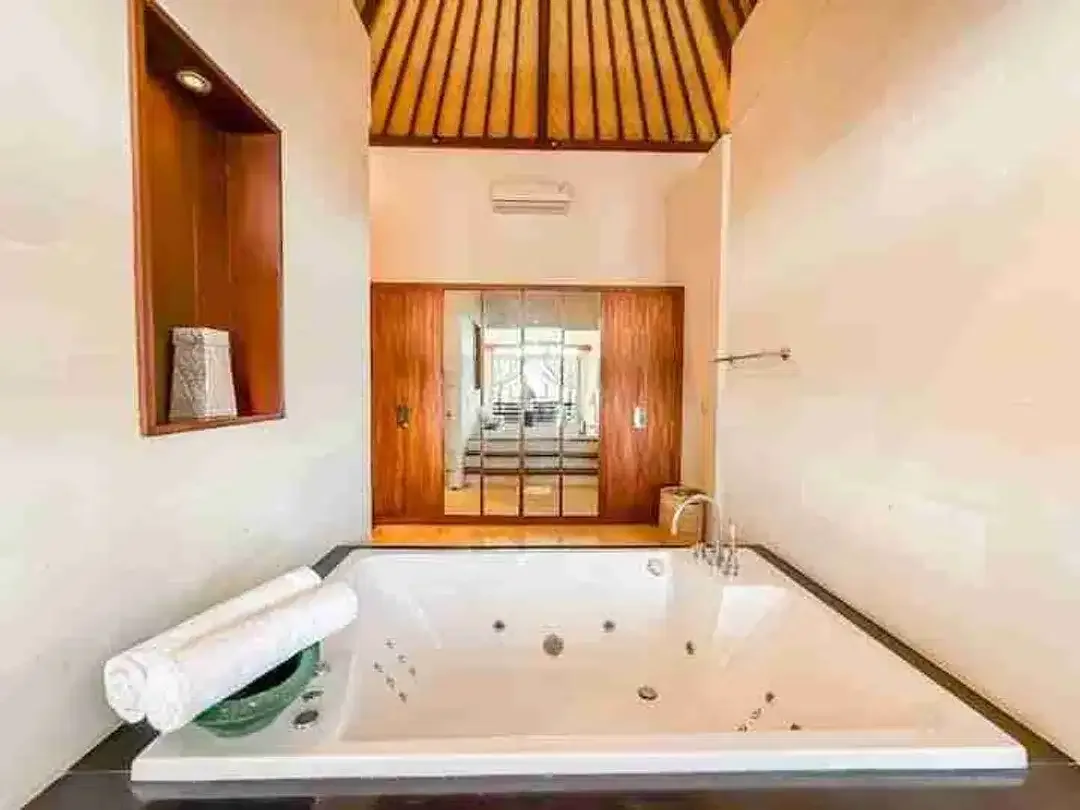 Villa Mewah Ocean dan Sunset View Balangan Jimbaran Eksklusif - Image 3 of 10