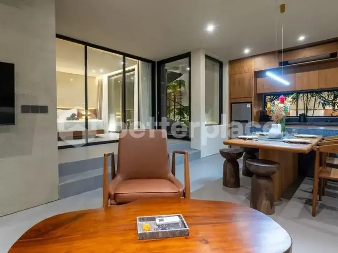 Brand New 3 Bedroom Luxury Villa in Tumbak Bayuh — Closed Living & Rooftop Pool - Image 2 of 10