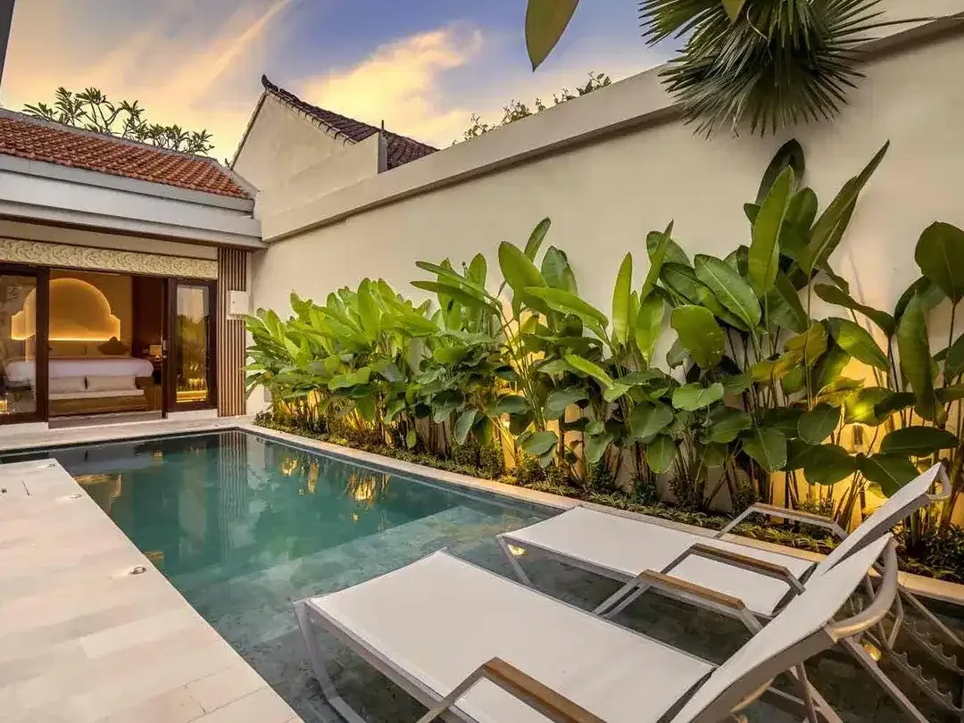 TROPICAL MODERN VILLA FOR SALE IN KEROBOKAN, BALI - Image 9 of 10