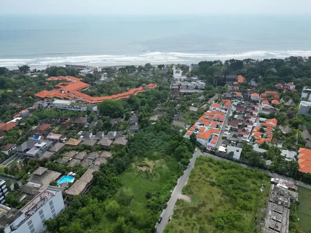 PRIME LAND IN SEMINYAK - Image 2 of 10