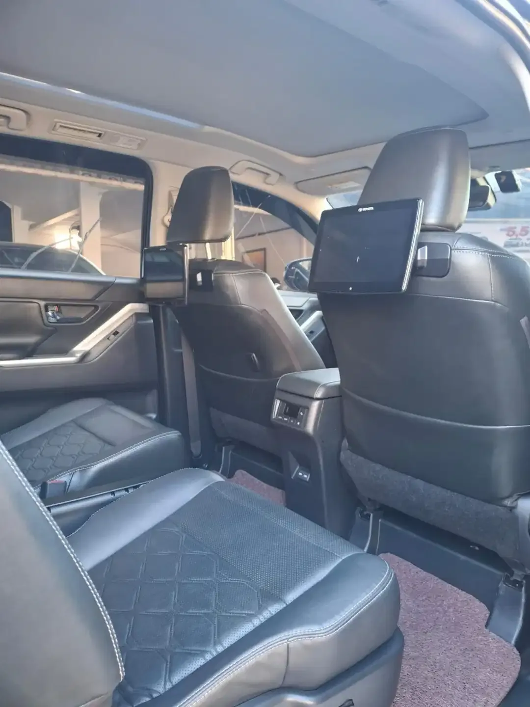 TOYOTA ZENIX Q MODELISTA HYBRID TSS - Image 6 of 8