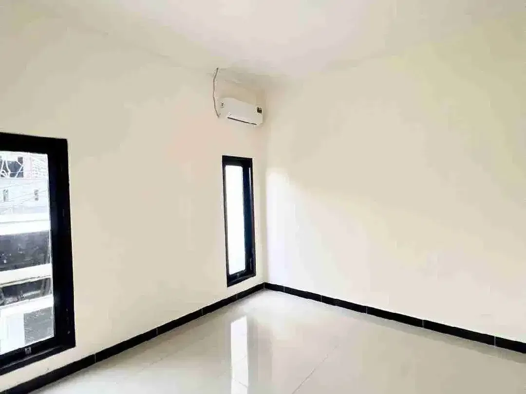 DIJUAL RUMAH KLASIK MODERN, KEROBOKAN,KUTA UTARA - Image 10 of 10