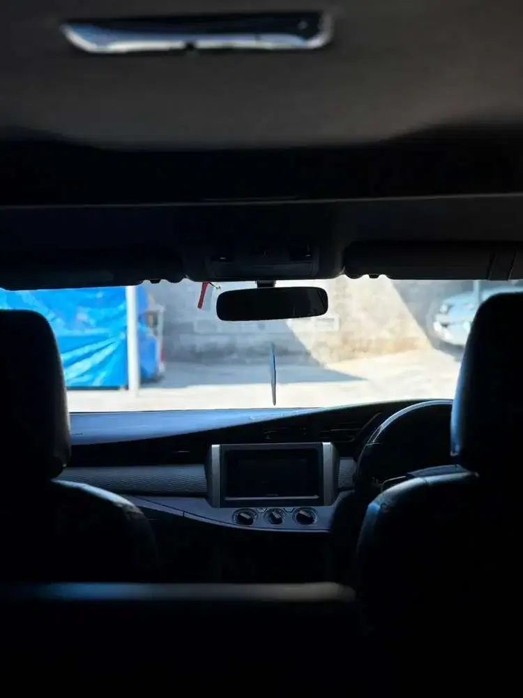 Toyota Kijang Innova 2018 Bensin - Image 10 of 10