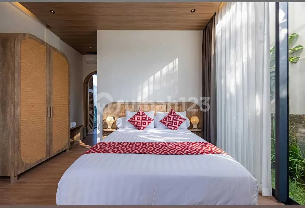 Dijual Hunian Villa dengan View Sawah Sekeliling di Ubud Bali - Image 3 of 4