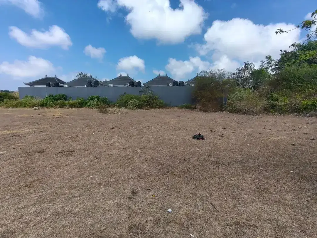 Disewakan Lahan Strategis 12 Are di Kutuh – Zona Kuning Lokasi Strategis Cocok untuk Villa & Bisnis - Image 3 of 10