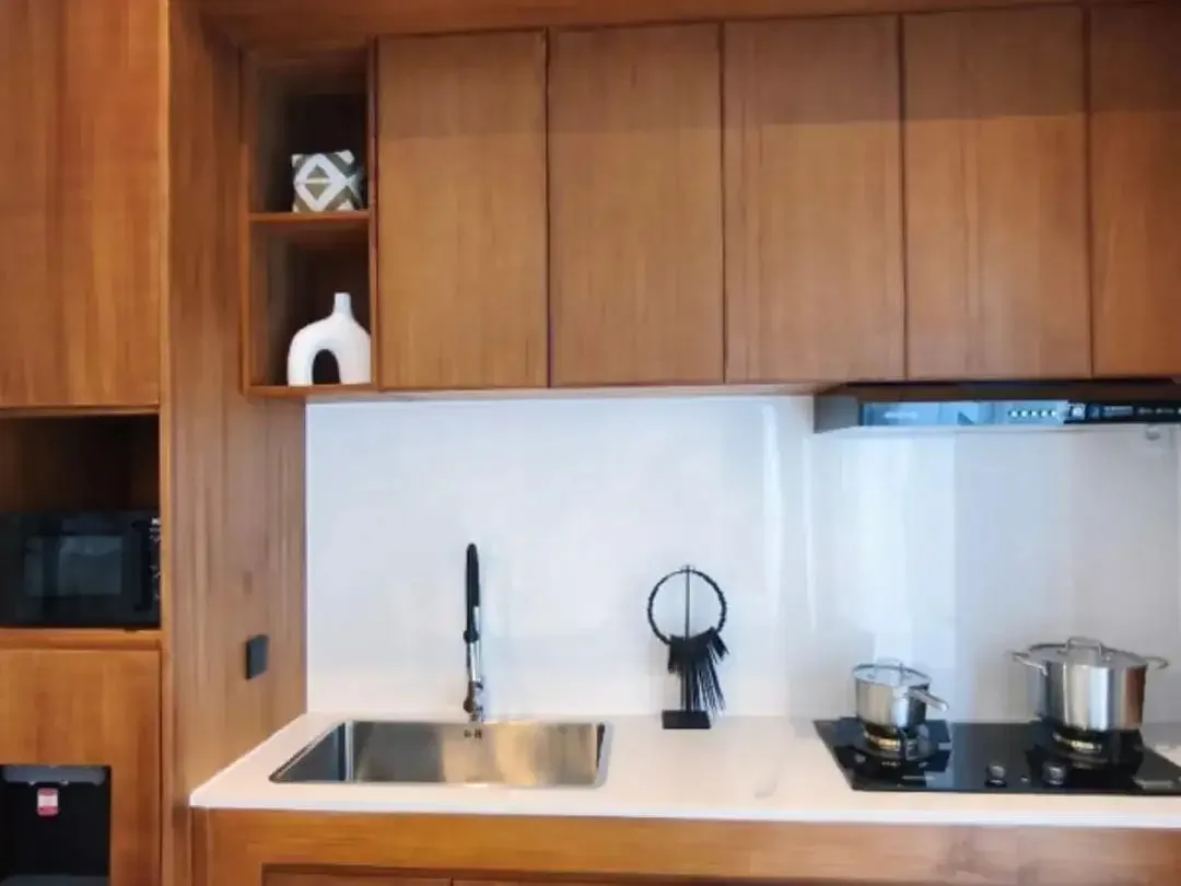 FREEHOLD OR LEASEHOLD STRATEGIC QUIET LUXURY VILLA IN RENON SANUR - Image 4 of 10