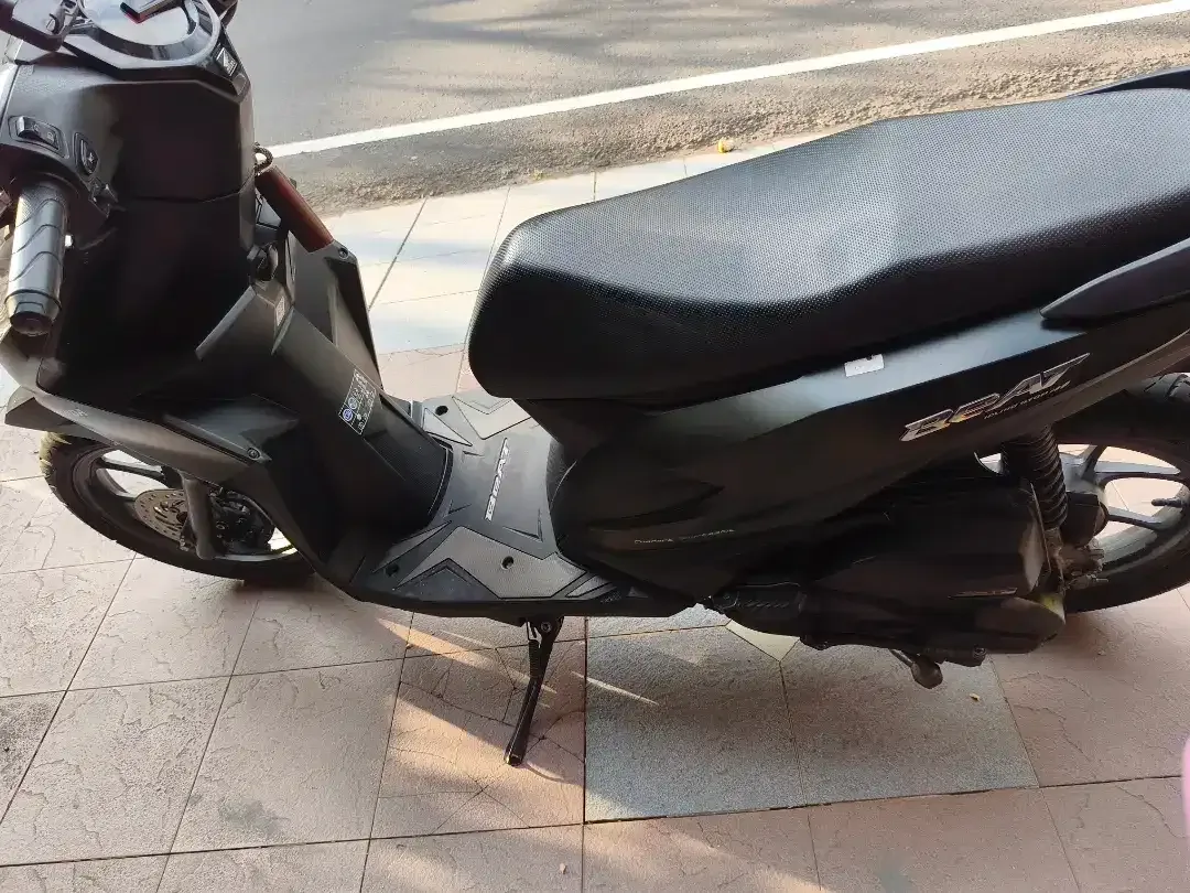 Honda Beat Deluxe 2020 LOW KM - Image 5 of 7
