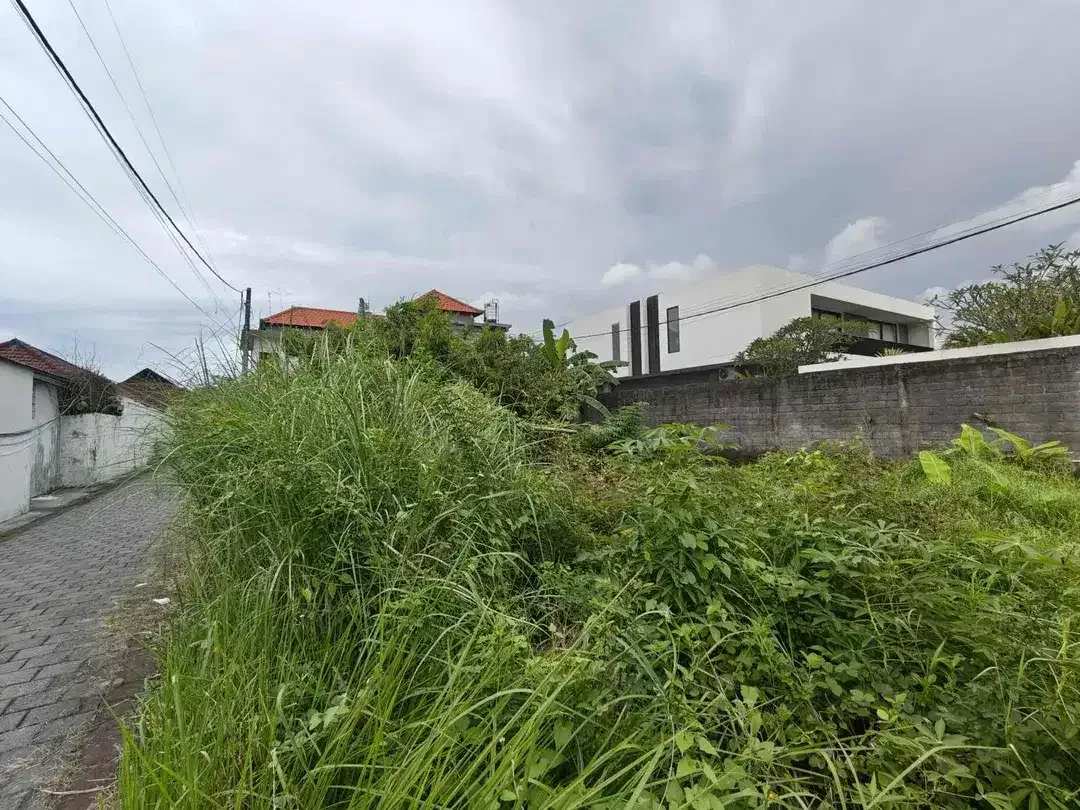 SMALL PLOT PRIME AND STRATEGIC LOCATION AT UMALAS BUMBAK - Image 5 of 7