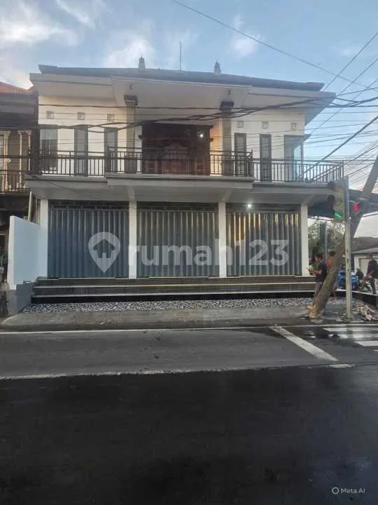 Ruko Baru 2 Lantai Posisi Hook Cocok untuk Usaha di Lukluk, Bali - Image 2 of 4
