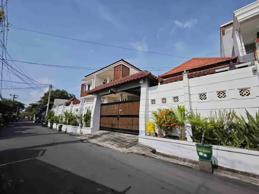 Tanah Bonus Rumah Usaha di Teuku Umar Denpasar - Image 2 of 10