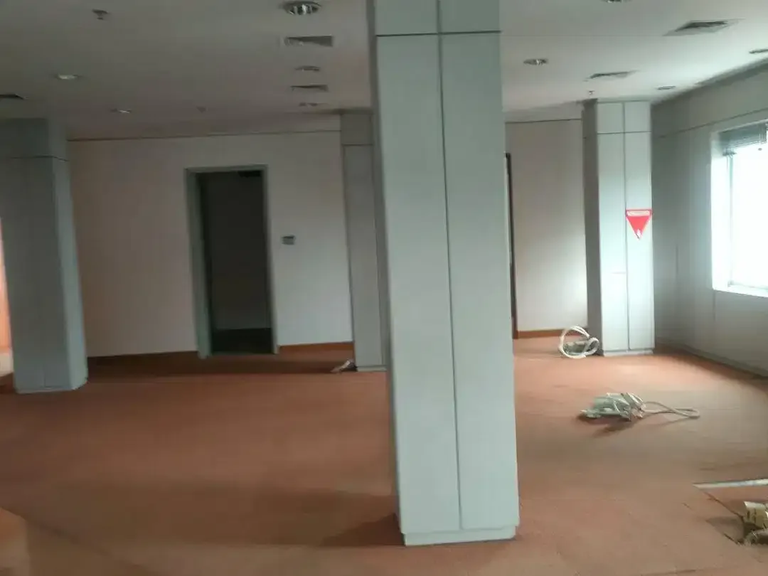 Disewakan Gedung Komersial Premium di Kawasan Teuku Umar – Cocok untuk Kantor, Bank, Klinik & Bisnis Skala Besar - Image 3 of 10