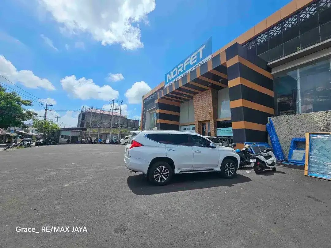 Gedung 37 Are di Area Bypass Jimbaran - Image 1 of 10
