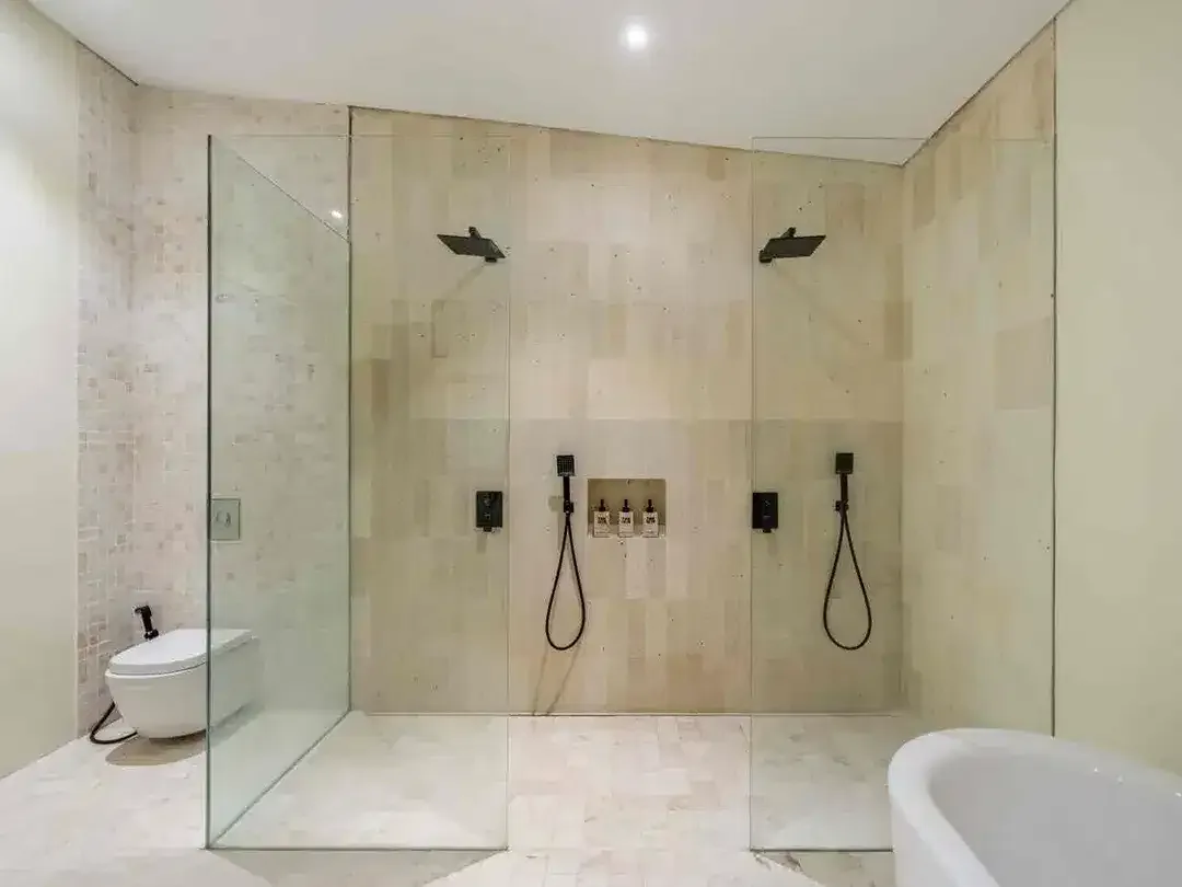 For Lease Luxury Villa in Seminyak Beach - Image 10 of 10