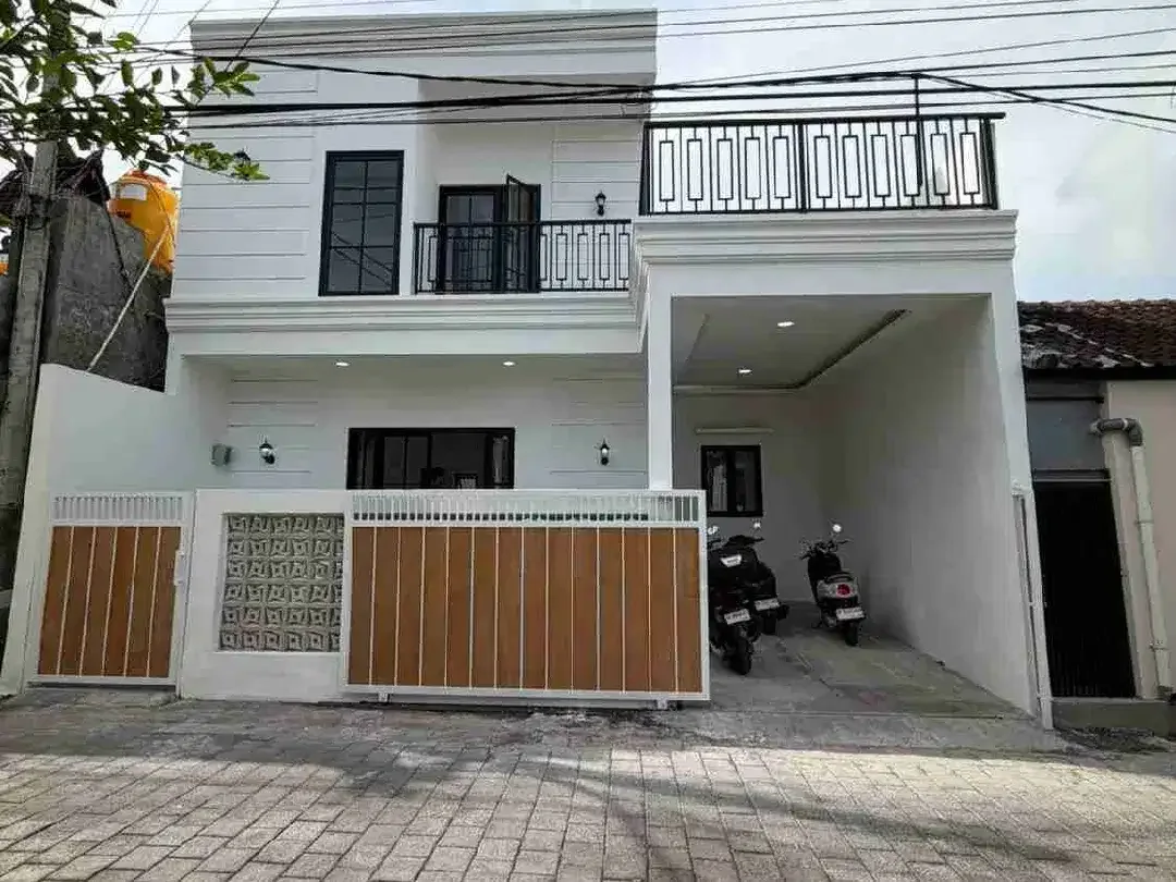 Jual Rumah 2lt Lokasi Jl  Pendidikan Sidakarya Denpasar dekat Dengan Fasilitas Umum & Tidak Banjir.g - Image 1 of 9
