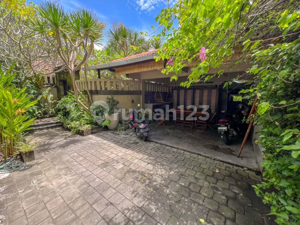 Prime Location Bumbak Umalas 4 Bedrooms 920MÂ² - Image 3 of 4