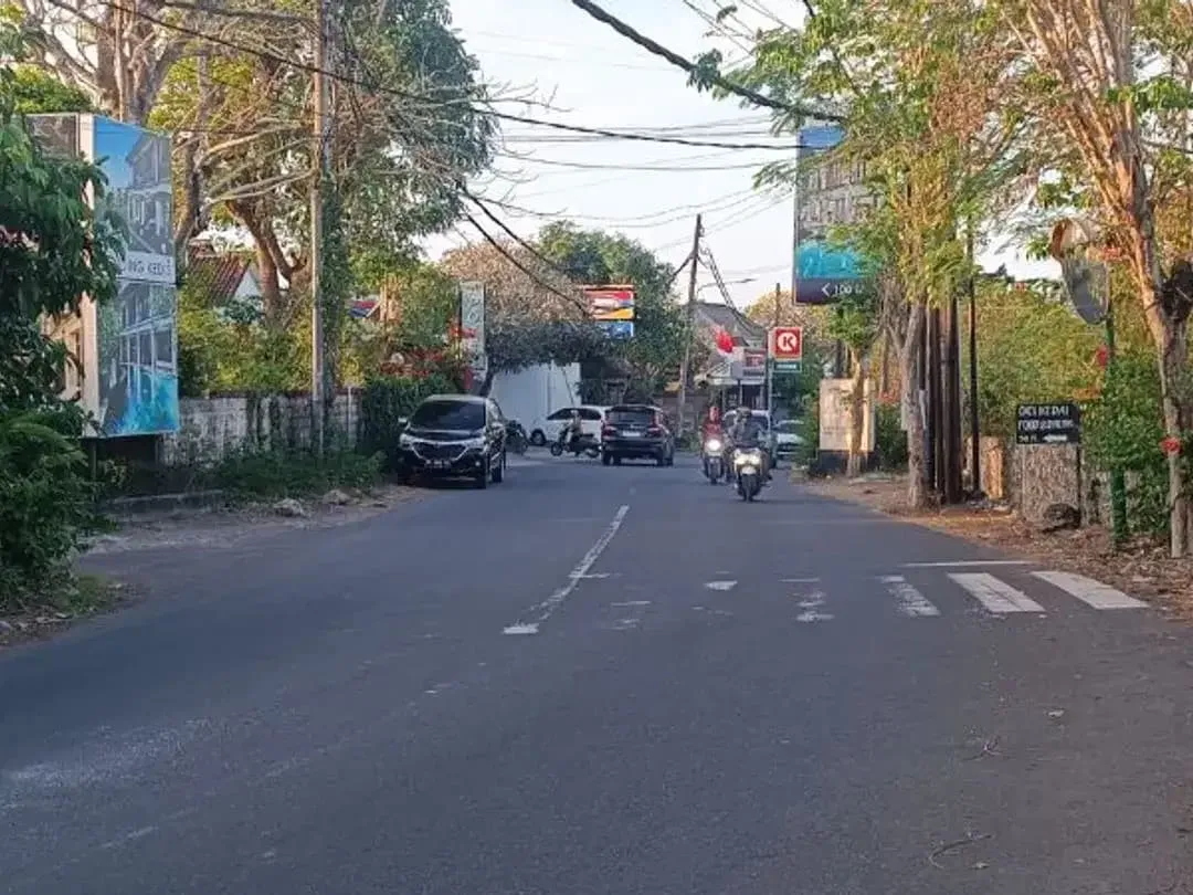 TANAH KAVLING KOMERSIL PREMIUM KARANG MAS JIMBARAN BADUNG, BALI - Image 3 of 10