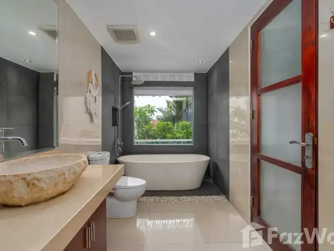 3 Bedroom Villa for sale in Kerobokan, Bali - Image 7 of 7