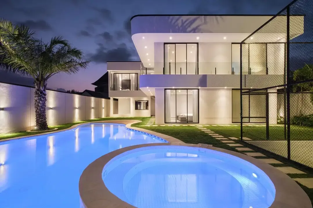 new villa for sale in sanur - Image 1 of 10