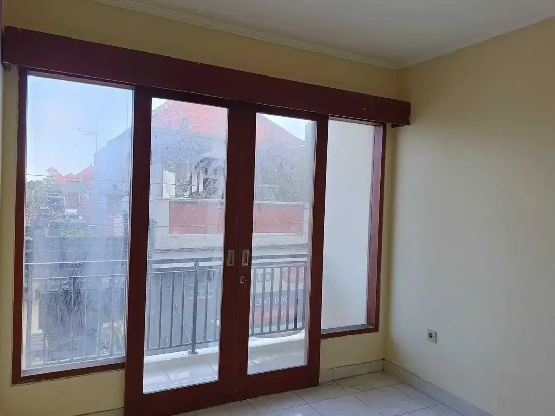 Dijual Rumah Minimalis 2 Lantai di Gatsu Denpasar - Image 6 of 9