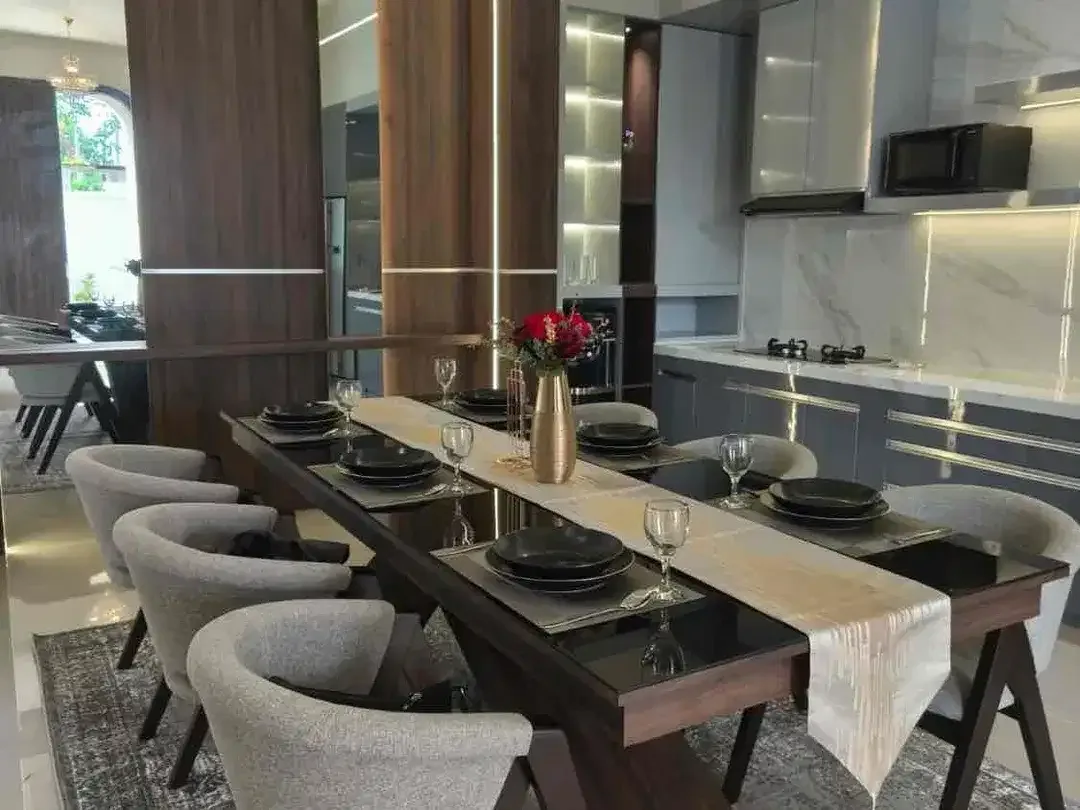 Di jual Rumah Mewah Full Furnish Jimbaran Area deket Purigading - Image 3 of 10