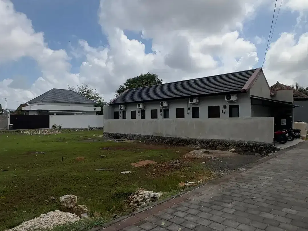 Dijual Tanah 300m2 Posisi Hook Lokasi Gg LoveBird Melangkaja - Image 3 of 8