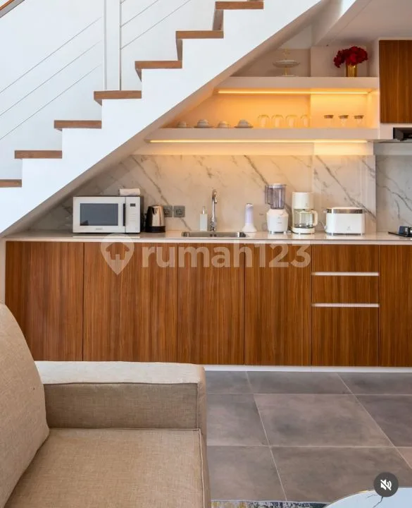 Apartemen 2 Level Mewah Canggu Pererenenan - 60MÂ², Rooftop Yoga & Cinema, Leasehold 2049 - Investasi Premium! - Image 3 of 4