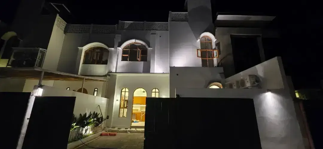 LEASEHOLD 25 TH! VILLA MEDITERANIA UNGASAN – ROOFTOP OCEAN VIEW - Image 1 of 10