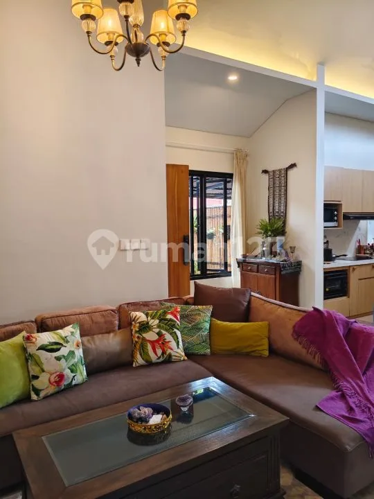 Disewakan Rumah Semi Villa Dikerobokan - Image 3 of 4