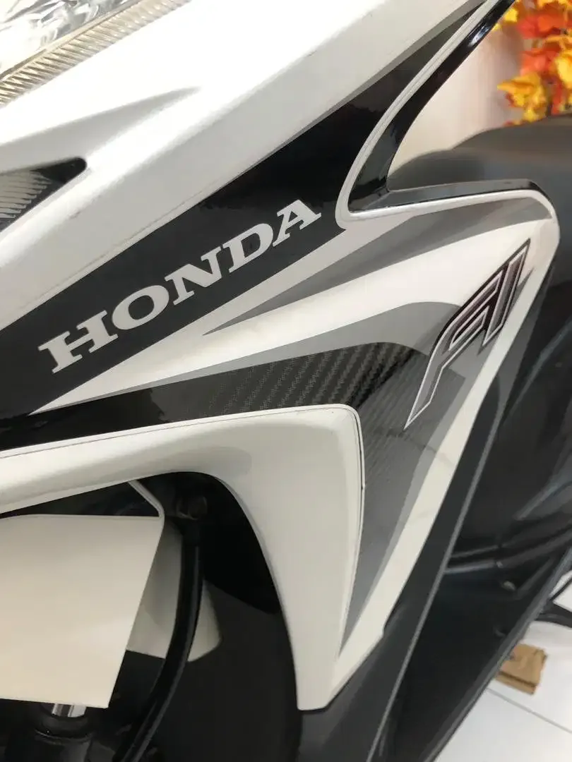 Honda Vario 125 Th.2014 hitam putih!! - Image 6 of 10