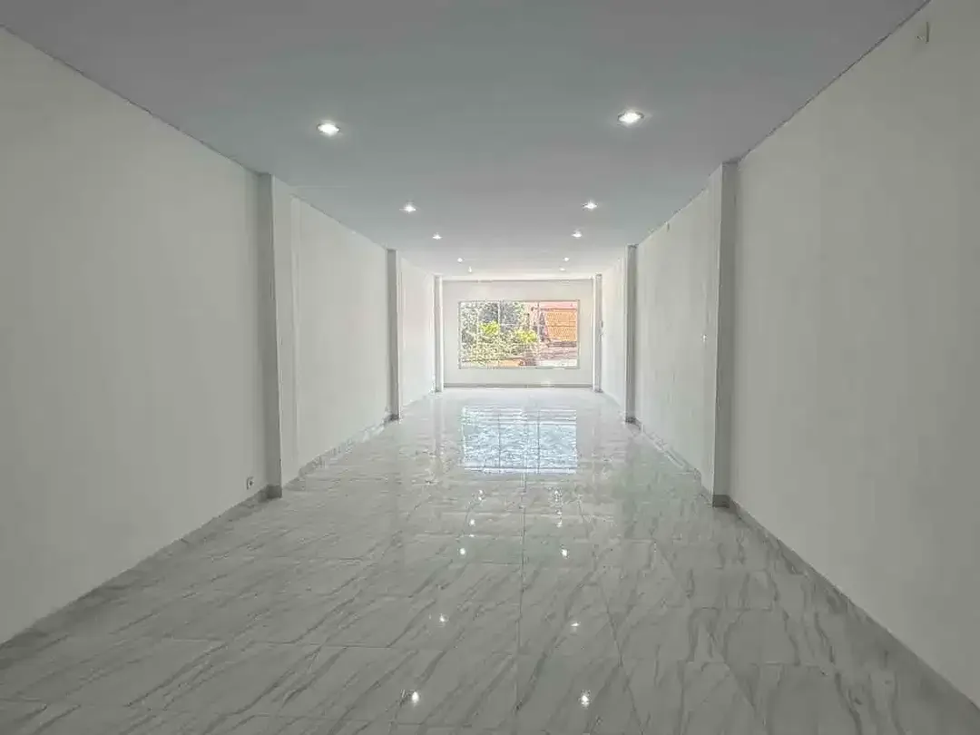 Disewakan Ruko Baru 3 Lantai lokasi Strategis Di Denpasar Barat - Image 7 of 10