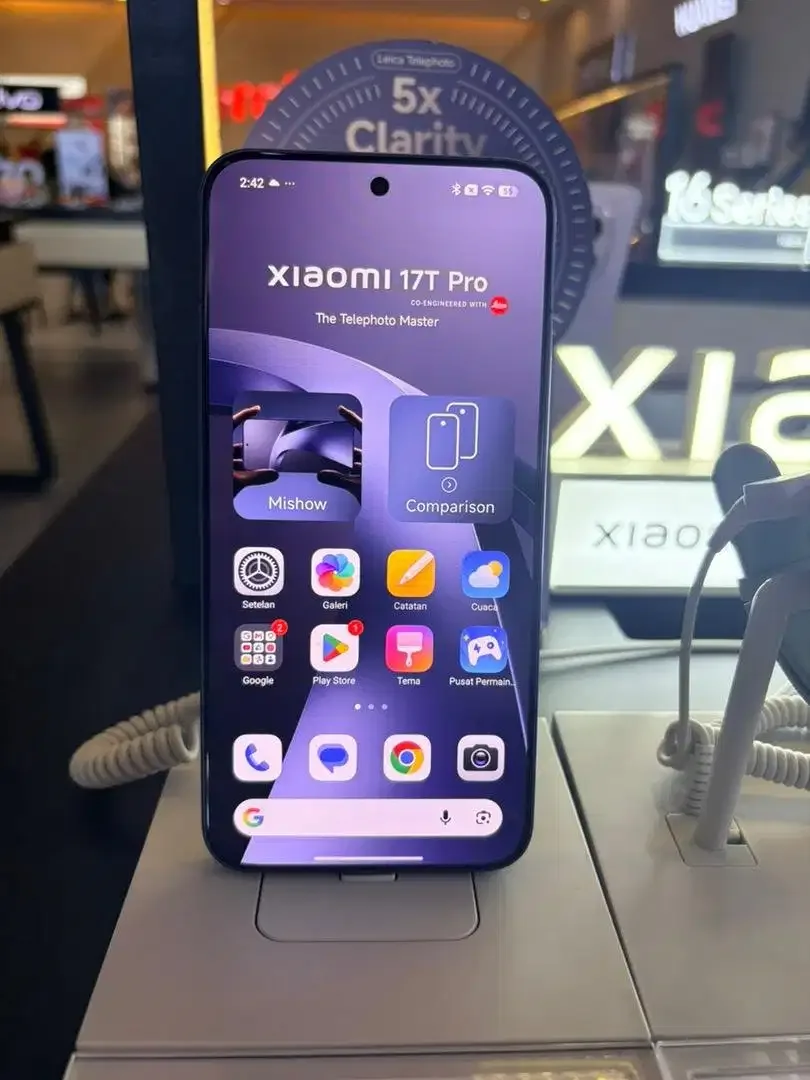 XIAOMI 17T PRO free Redmi Headphone Neo - Image 1 of 6