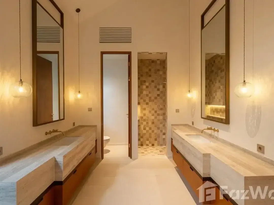 5 Bedroom Villa for sale in Mengwi, Bali - Image 7 of 10